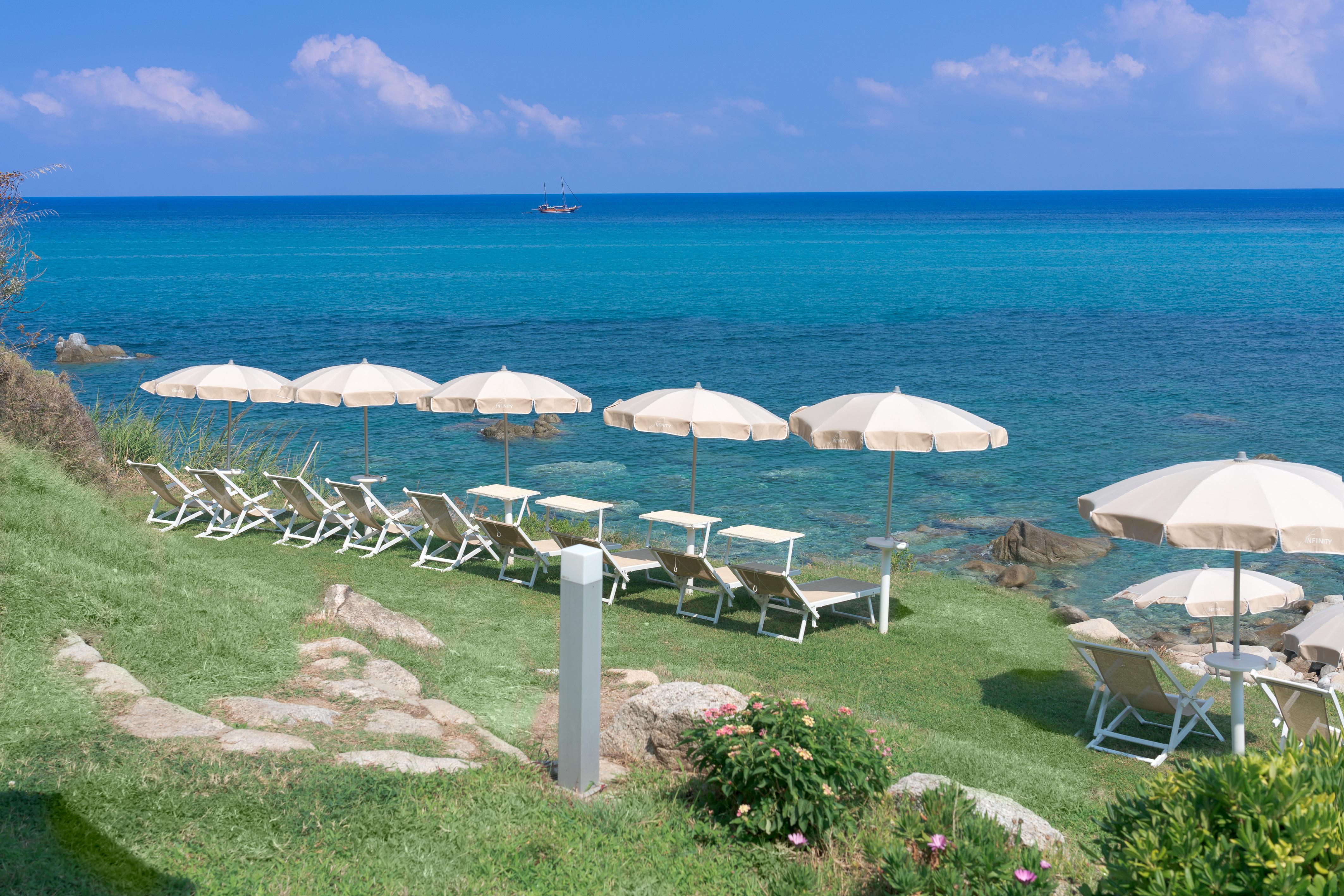 Infinity Resort Tropea Parghelia Exterior photo