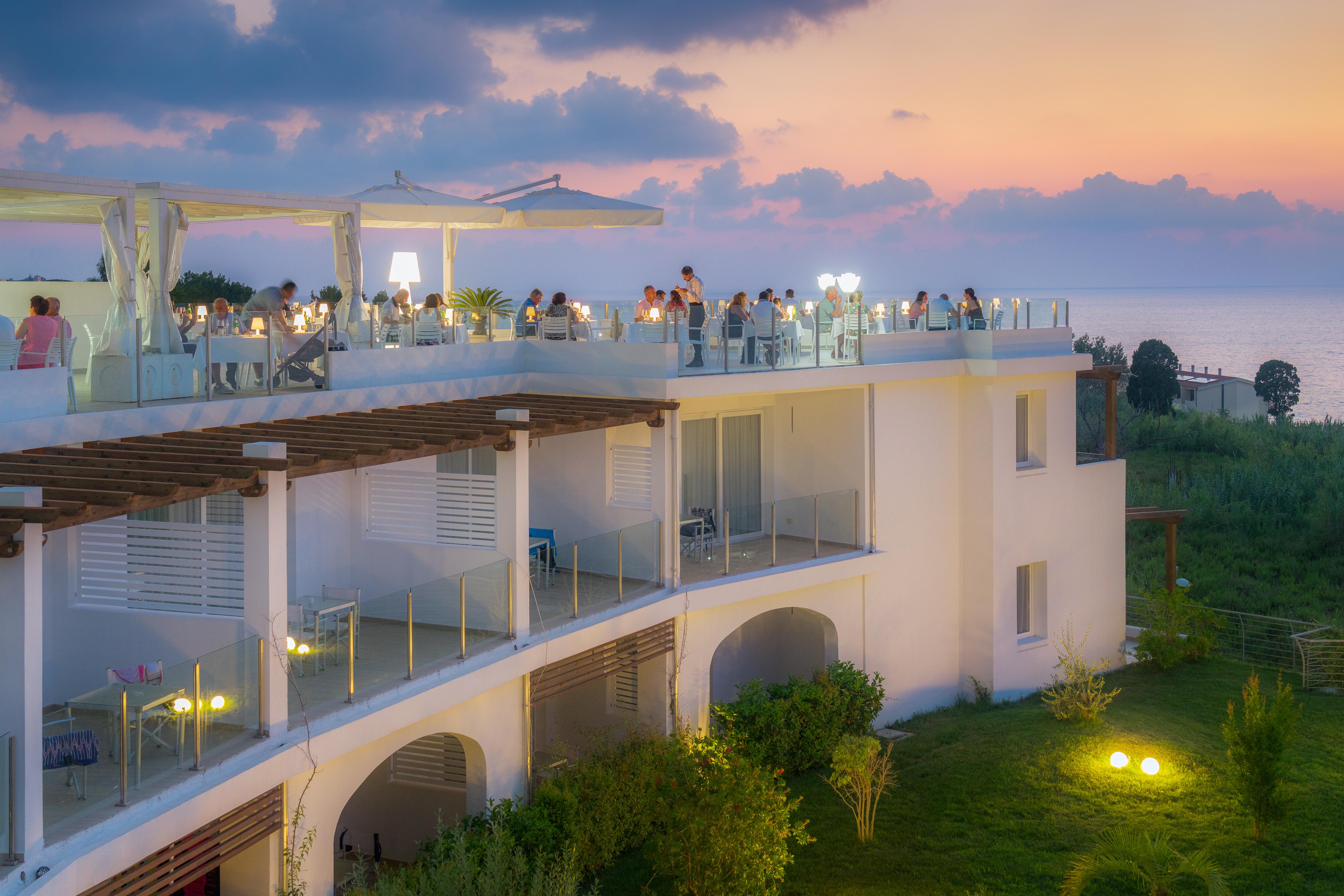 Infinity Resort Tropea Parghelia Exterior photo