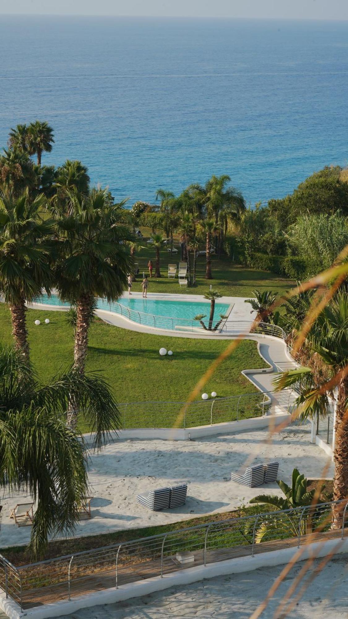 Infinity Resort Tropea Parghelia Exterior photo